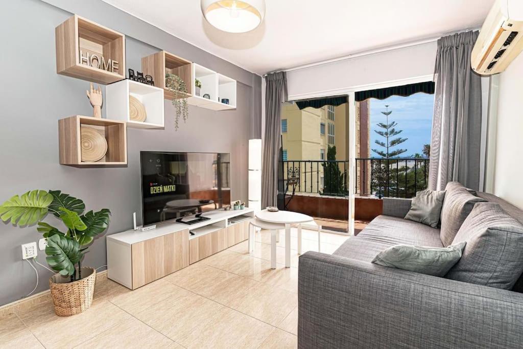 Sea Apartment Торре-дель-Мар Екстер'єр фото